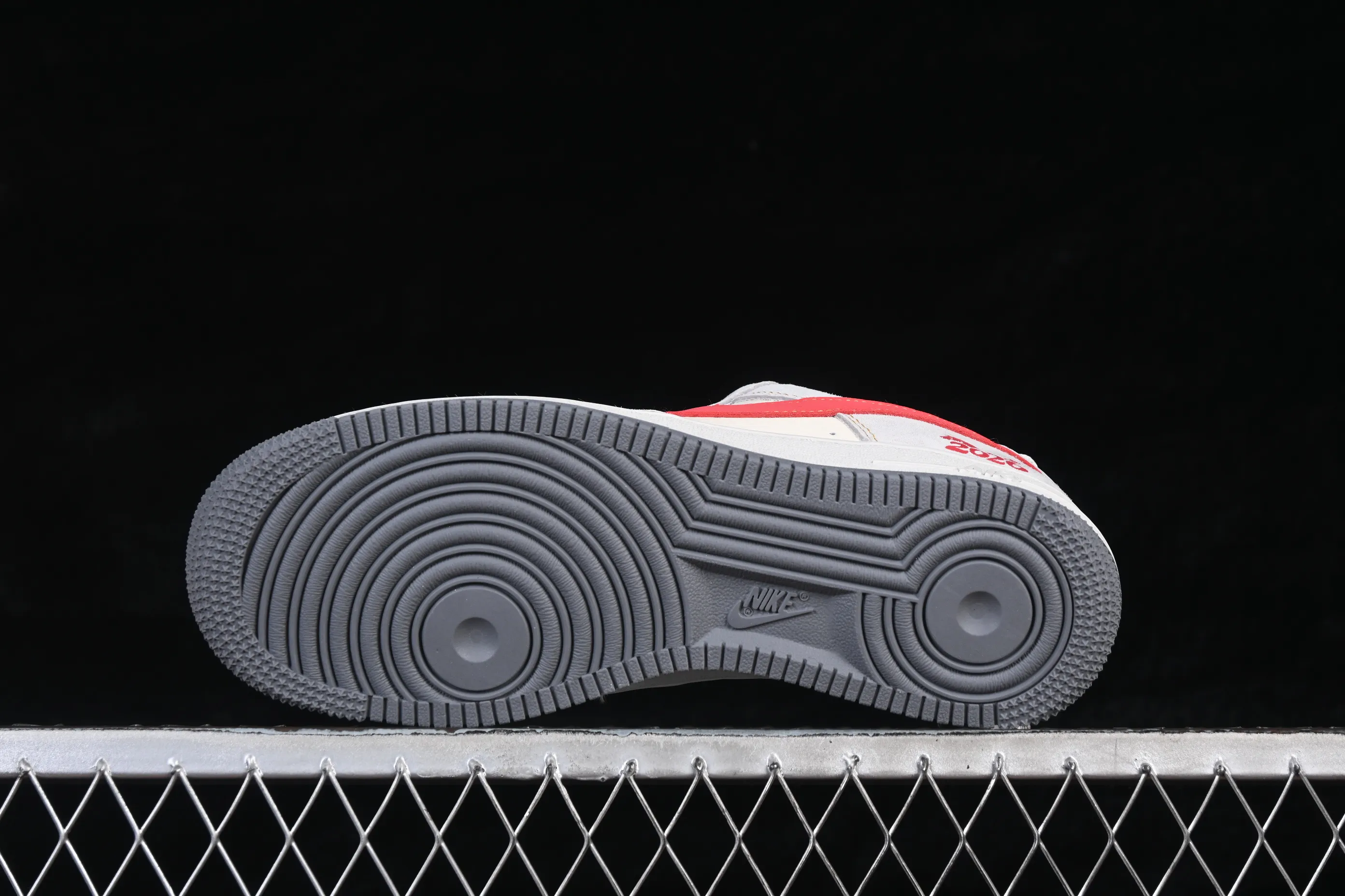 All categories Nk Air Force 1 Air Force series Nk Air Force 1 Low Air Force low-top Nike Air Force 1'07 Low Limited to the Year of the Horse, immediate success Air Force 1 low-top casual sneakers HT5088-631